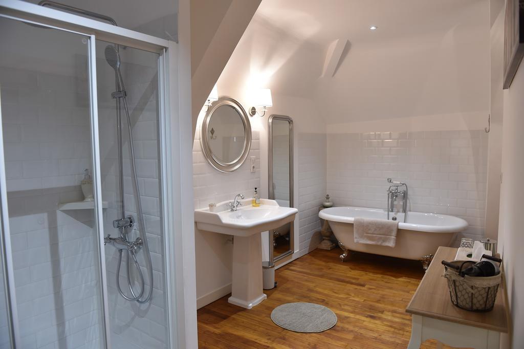 Villa Des Glycines Туар Экстерьер фото