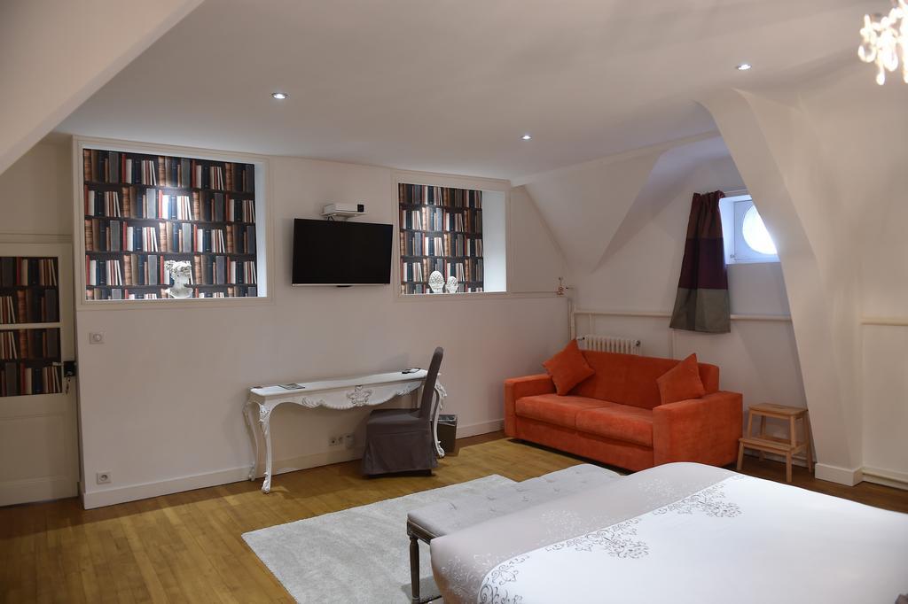 Villa Des Glycines Туар Экстерьер фото
